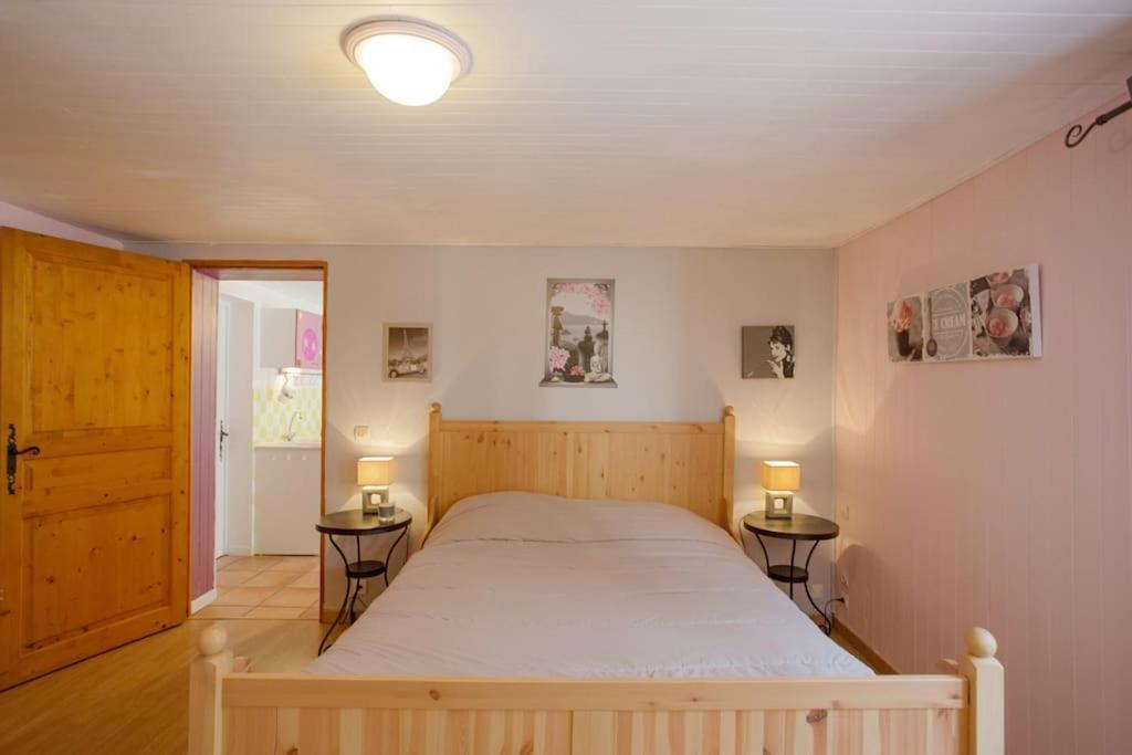 Appartement En Rez De Jardin Et Terrasse Ds Villa Hyères Zewnętrze zdjęcie